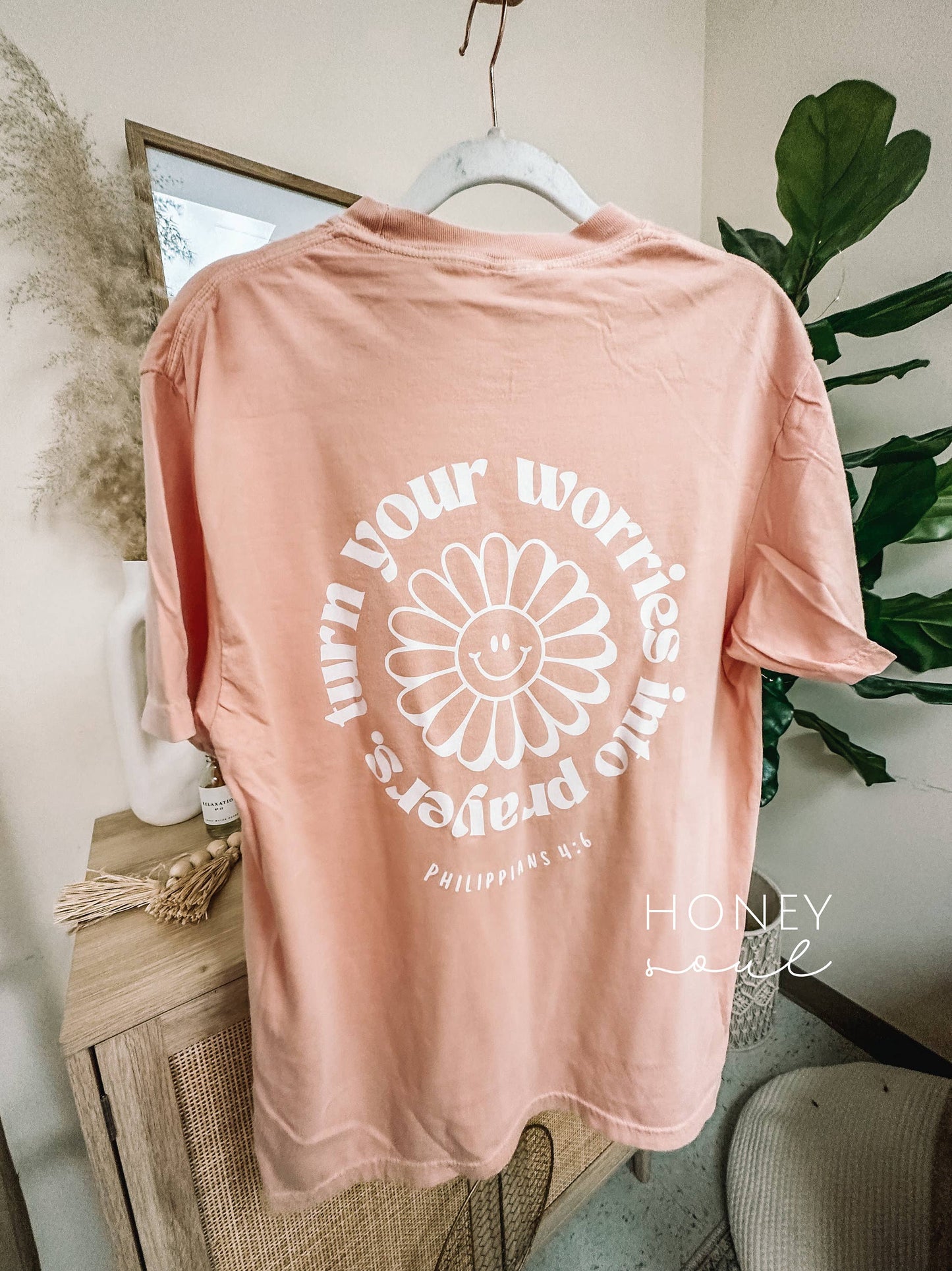Turn Your Worries Into Prayers Graphic Tee