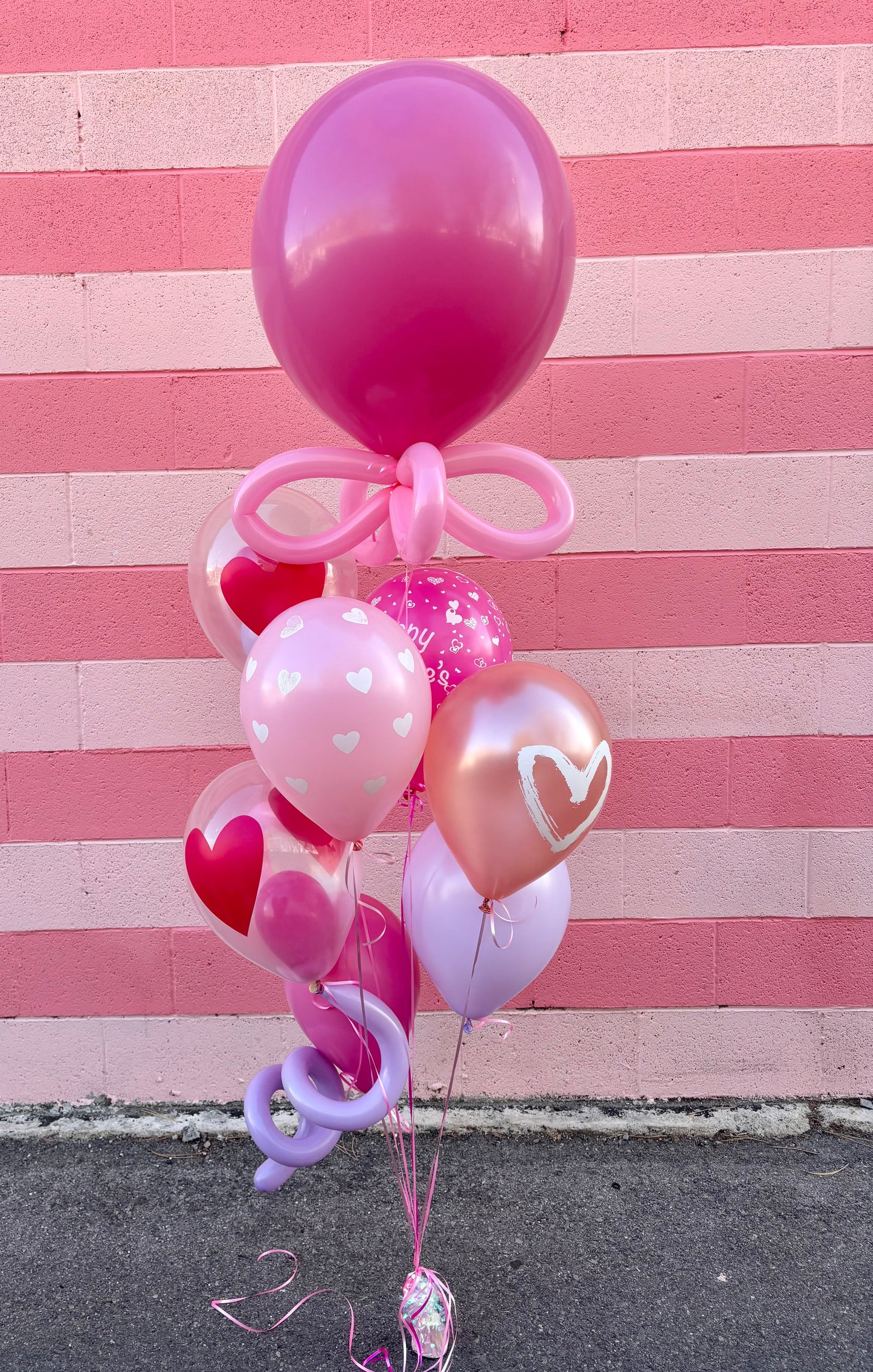 A Valentine Balloon Bouquet - Loop-d-Loop
