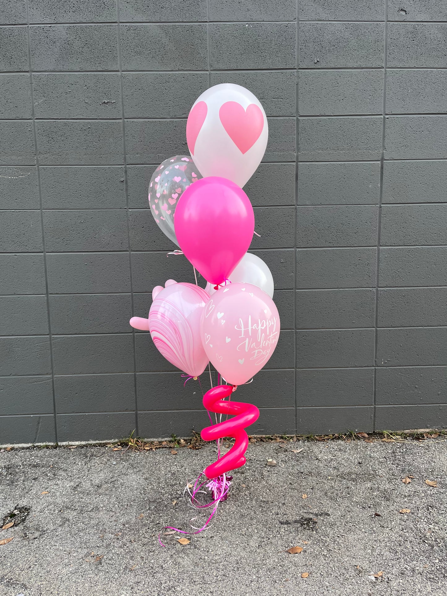 A Valentine Balloon Bouquet - Squiggly 6